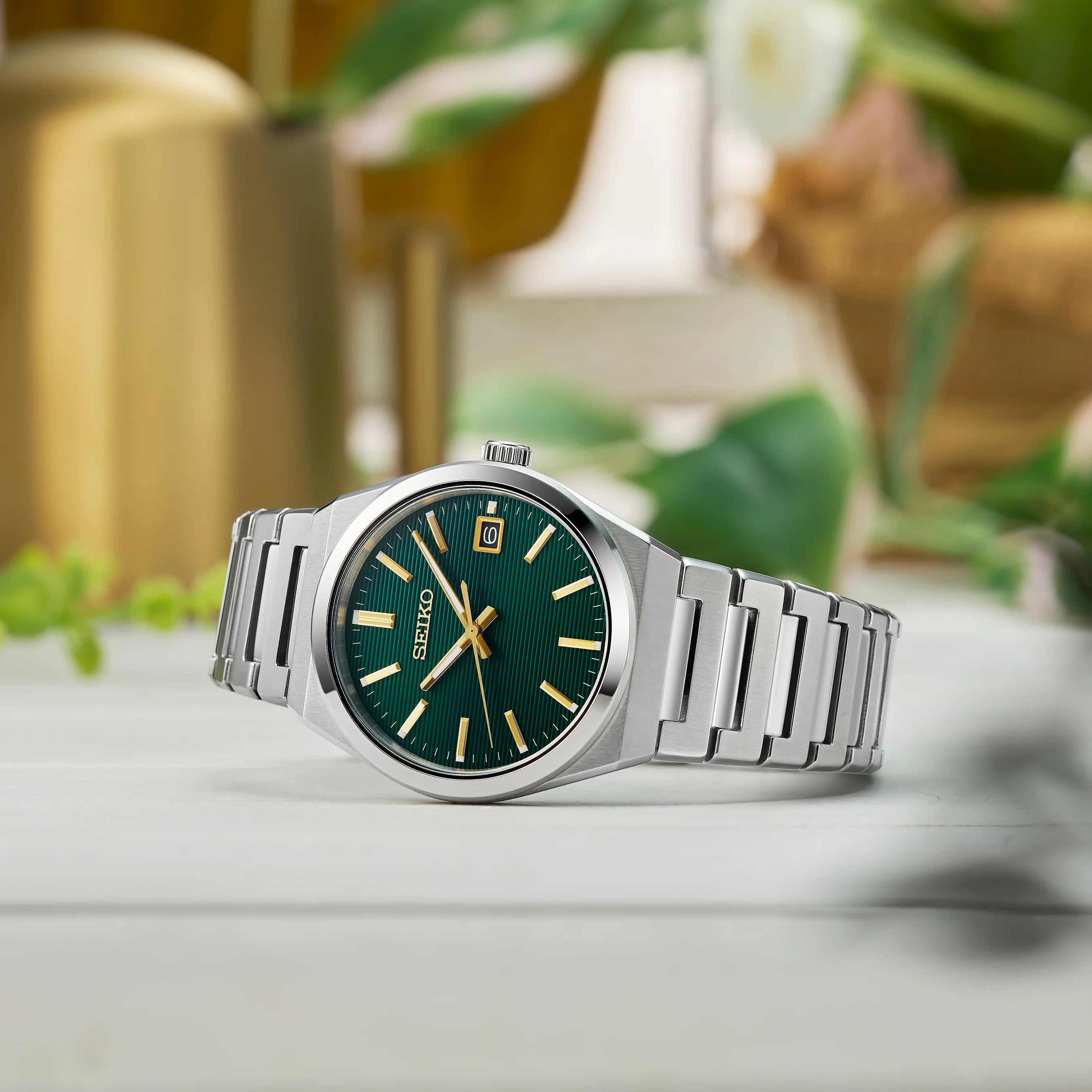 Seiko Men's Essentials -SUR601P1- Stainless Steel-Green & Gold