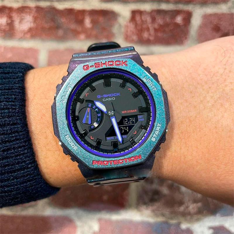 Casio G-Shock Womens Analogue & Digital Rubber WatchGA-2100