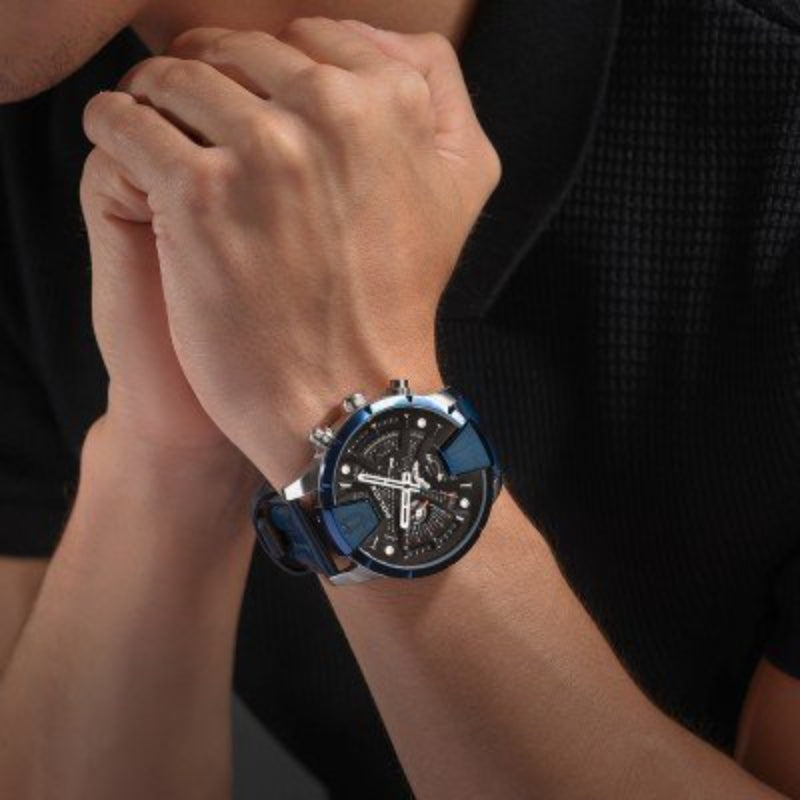Police Huntley Mens Leather Watch