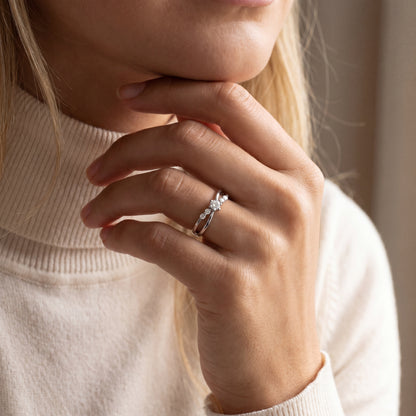 BWJ - 925 Sterling Silver Cubic Multistone Crossover Ring