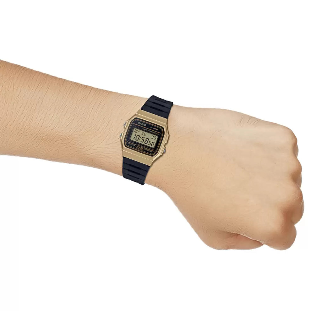 Casio Men's F-91WM-9ADF Digital Watch - Black and Gold