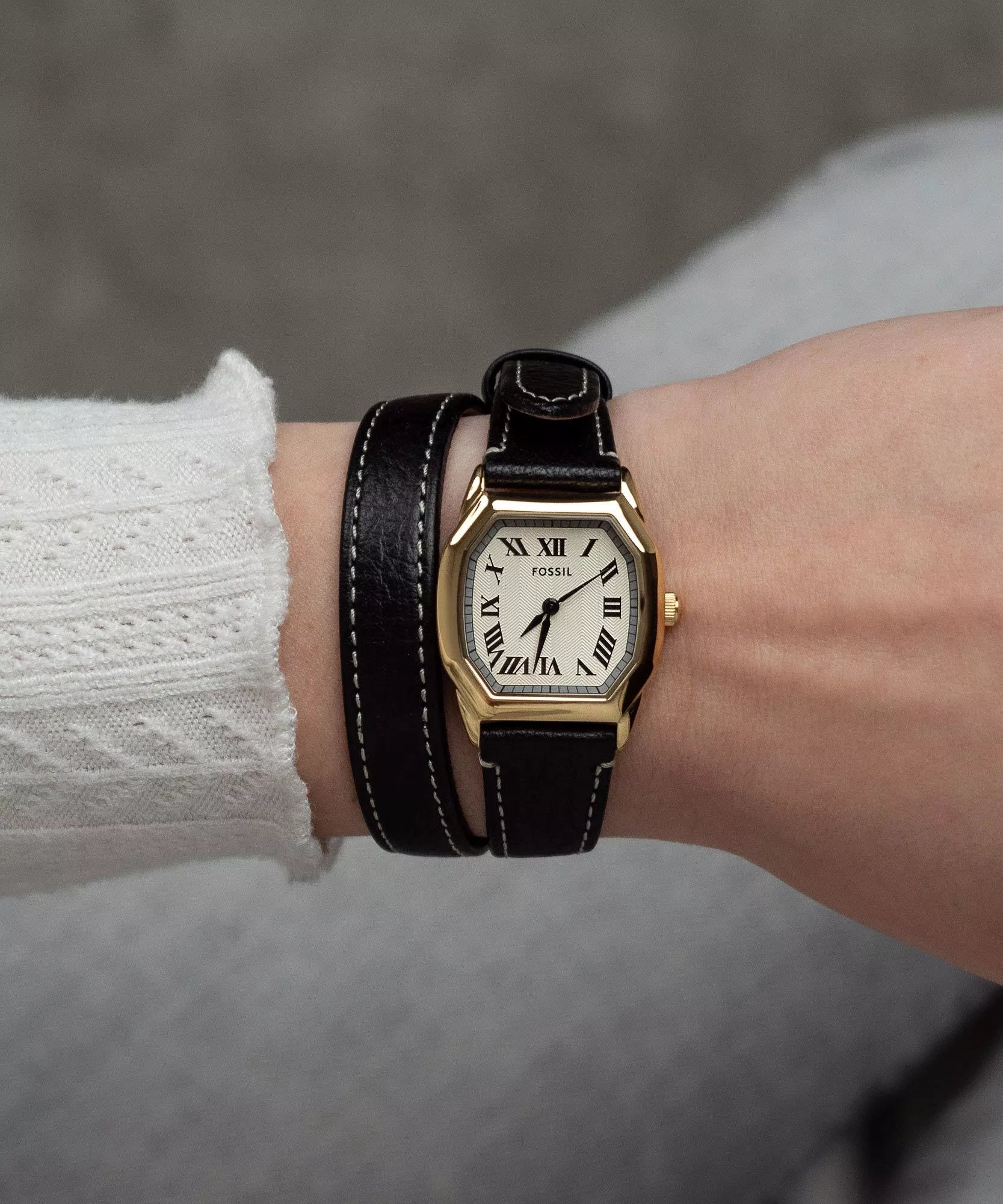 Fossil Harlow Womens Black Leather Strap Watch-ES5404