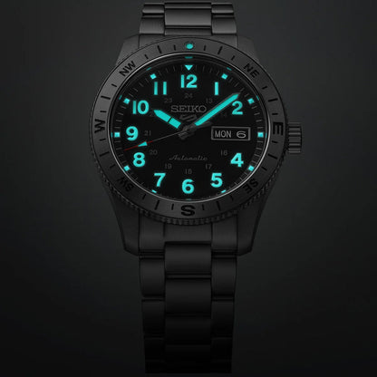 Seiko - Men Silver Stainless Steel Strap Watch - HDB006K1