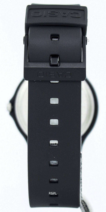 CASIO ANALOG BLACK DIAL WATCH