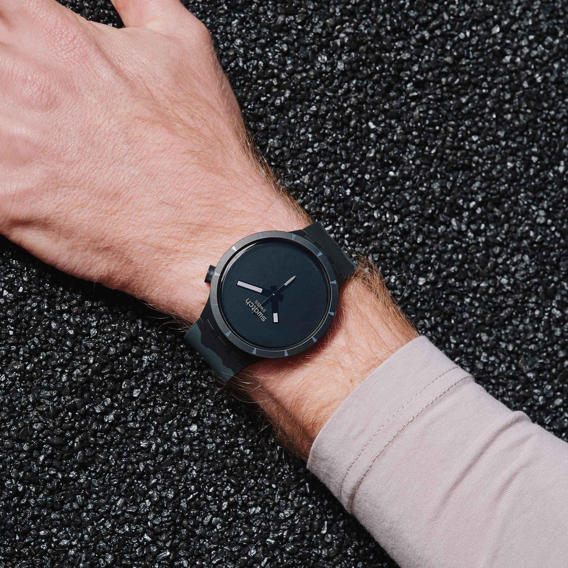 Swatch-Big Bold Bioceramic Basalt Black Unisex Rubber Watch-SB03B110