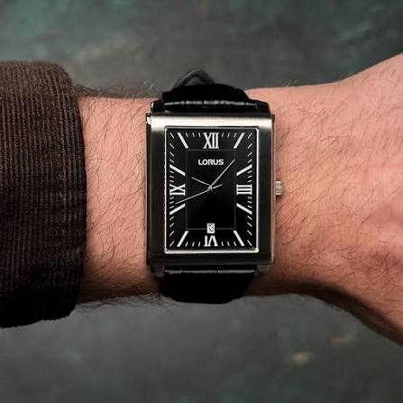 Lorus - Men Black Leather Strap Watch - RS989DX9